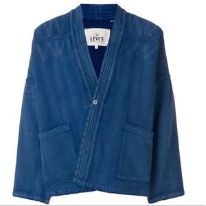 Fashion statement! Levi’s Kimono trucker jacket